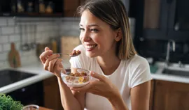 Jak skomponować sycący jadłospis? Poznaj kluczowe produkty i praktyczne porady