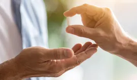 Hypervitaminosis: how not to overdo supplements?